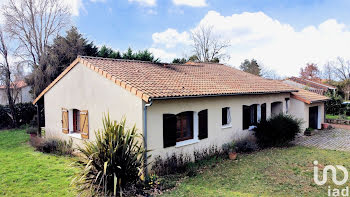 maison à Fontaine-le-Comte (86)