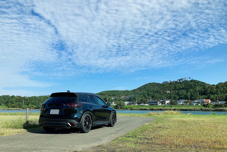 CX-5の純ベタ・秋の気配に関するカスタム事例の投稿画像1枚目