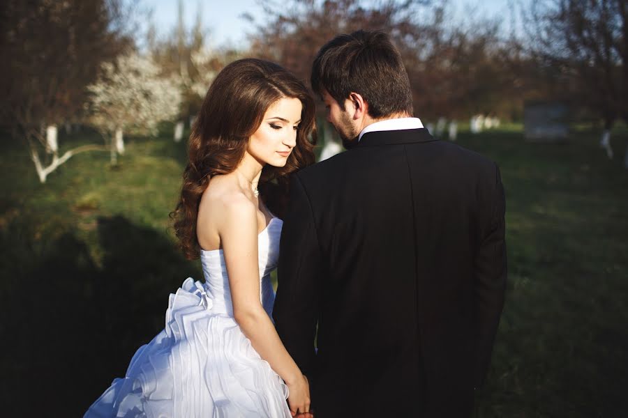 शादी का फोटोग्राफर Tamerlan Kagermanov (tamerlan5d)। मई 21 2014 का फोटो