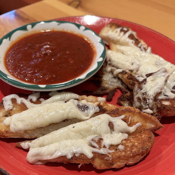 Garlic Cheesy Bread