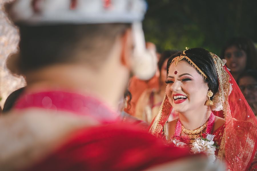 Fotógrafo de casamento Sourav Jourdar (souravjourdar). Foto de 29 de janeiro 2022