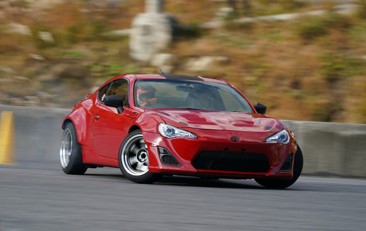 86の86・BRZ・ドリフト・ノーティーベアー・奥伊吹モーターパークに関するカスタム事例の投稿画像2枚目