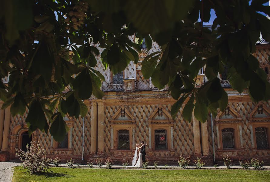 Свадебный фотограф Сергей Афоничев (safonichev). Фотография от 11 июня 2019