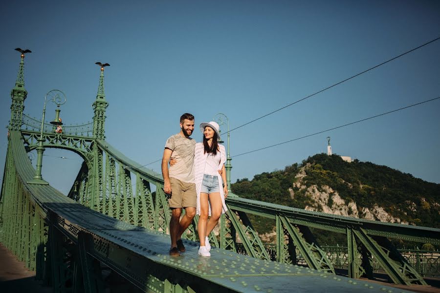 Fotógrafo de casamento Andrey Galinskiy (galand). Foto de 25 de março 2017