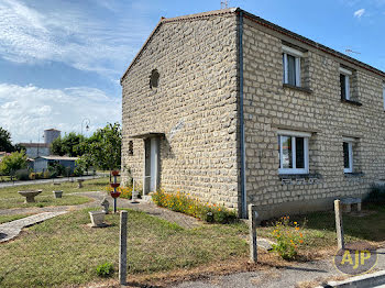 maison à Pons (17)