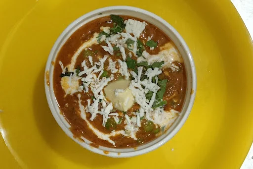 Matar Paneer