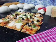 Hajji's Pizza Pazza photo 4