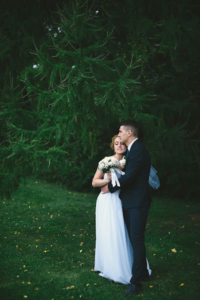 Wedding photographer Yuliya Nastenkova (impi). Photo of 8 October 2015