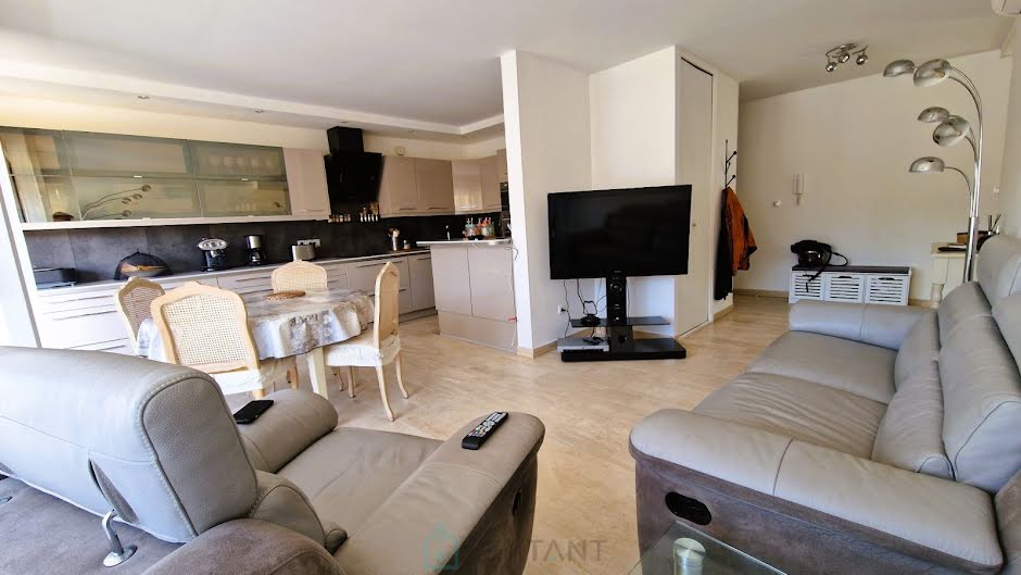 Vente appartement 3 pièces 72 m² à Cavalaire-sur-Mer (83240), 420 000 €