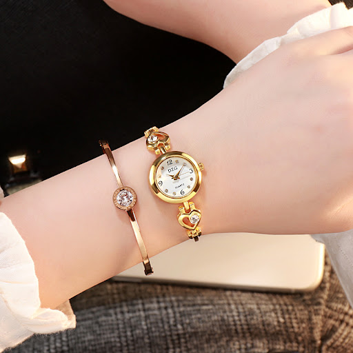 Title 7, Simple Rhinestone Jewelry For Women Casual Watc...