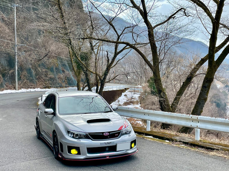 インプレッサ WRX STIの春の陽気🌸・草木ダム・丸美屋レトロ自販機・売り切れで昼メシ抜き・teamBOXER単独行動に関するカスタム事例の投稿画像2枚目