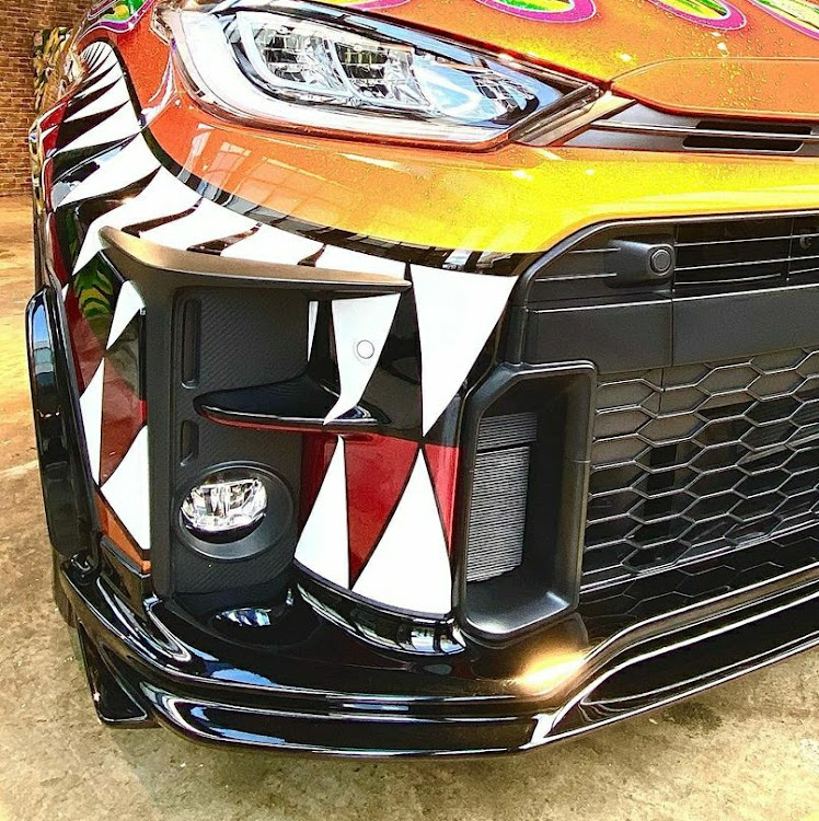 GRヤリスのカラーリングイメージに関するカスタム事例の投稿画像4枚目