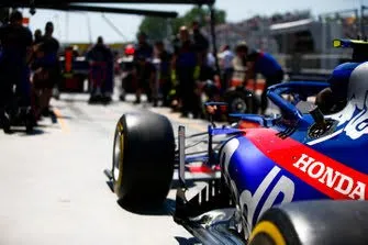 Le gomme Pirelli su una Toro Rosso