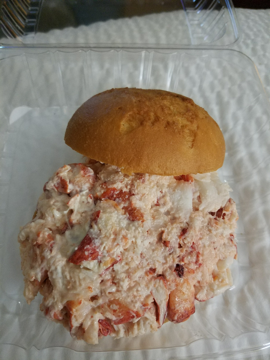 10 ounce GF lobster roll. $29 but worth it. No upcharge for GF.