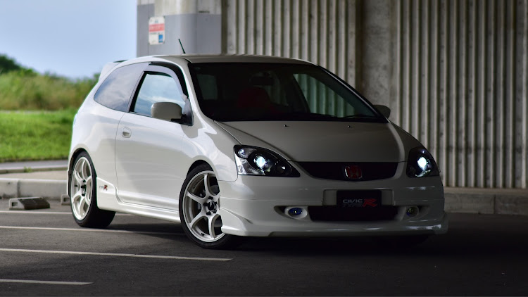 シビックタイプRのフォロワーさまに感謝です・EP3・FK8に関するカスタム事例の投稿画像28枚目