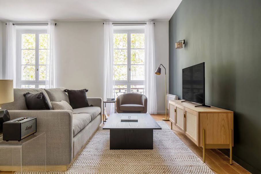 Location  appartement 4 pièces 110 m² à Paris 16ème (75016), 5 300 €