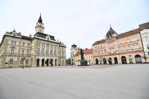 Stranka Zajedno traži objavljivanje ugovora o izgradnji javnih garaža u Novom Sadu