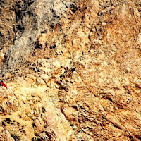 Quel brutto punto rosso sul Gran Sasso di 