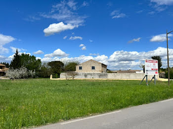 terrain à Althen-des-Paluds (84)