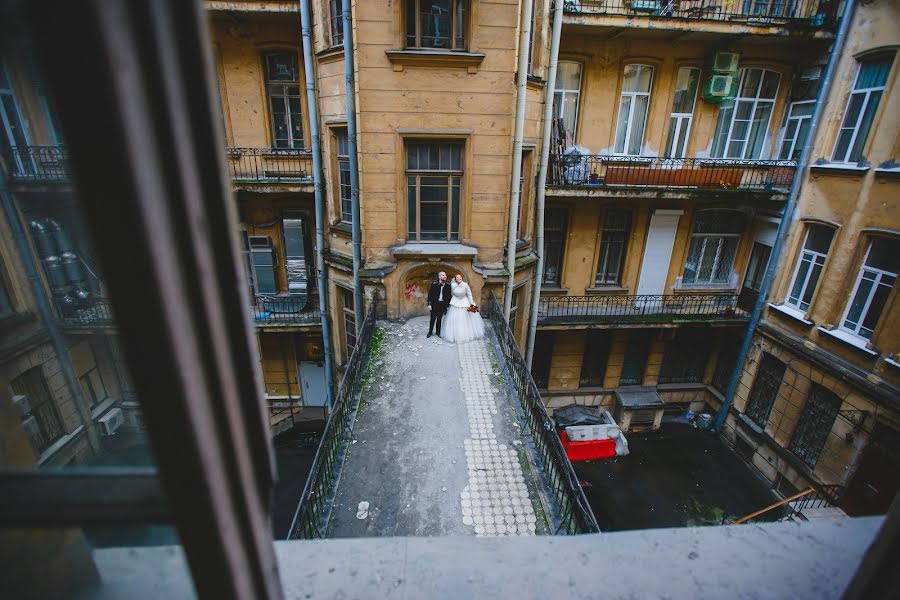 Wedding photographer Andrey Vasiliskov (dron285). Photo of 14 January 2014