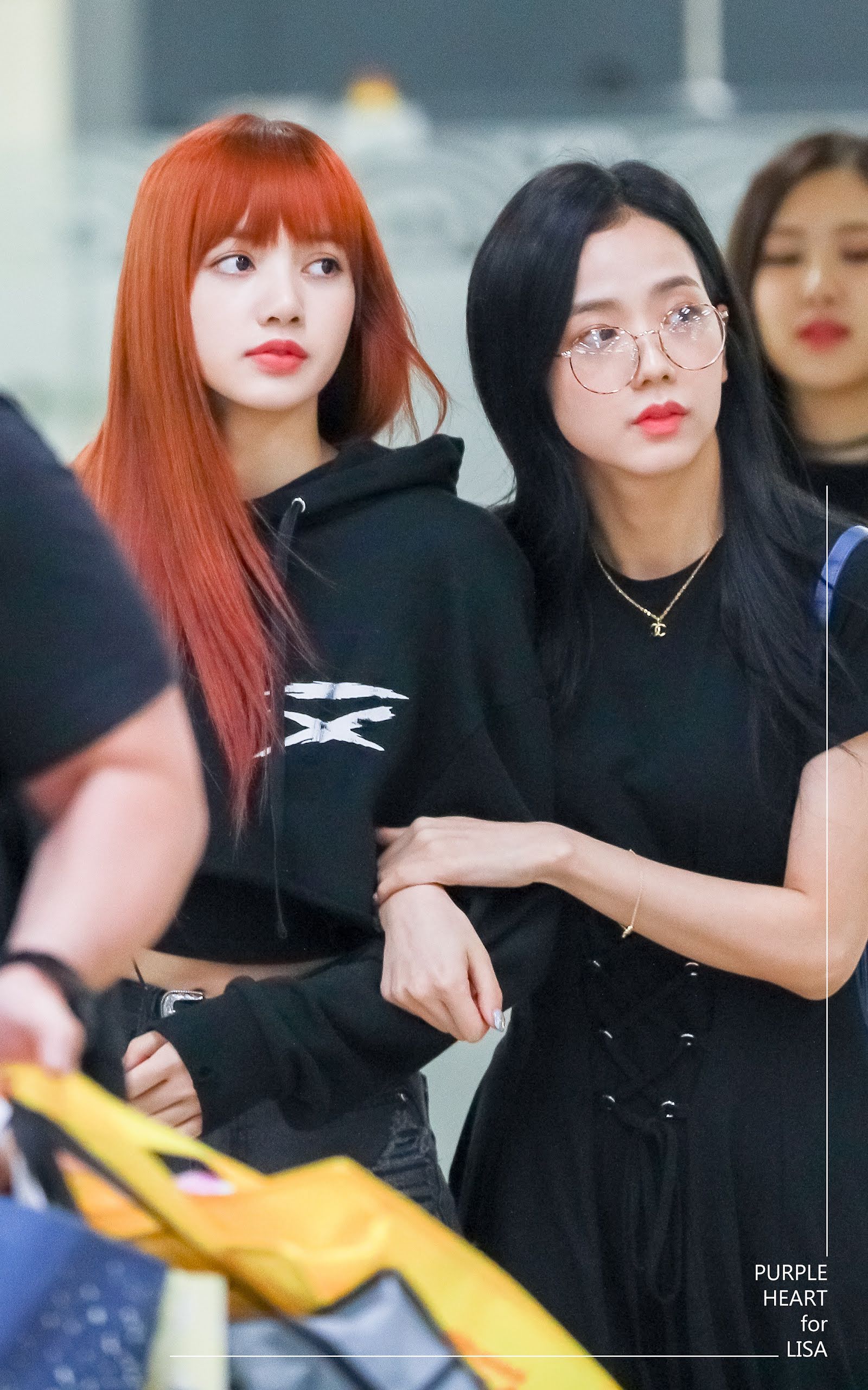 blackpink lisa jisoo