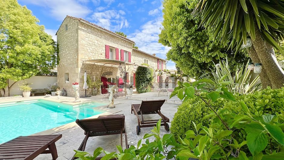 Vente maison 5 pièces 154 m² à Saint-Rémy-de-Provence (13210), 590 000 €