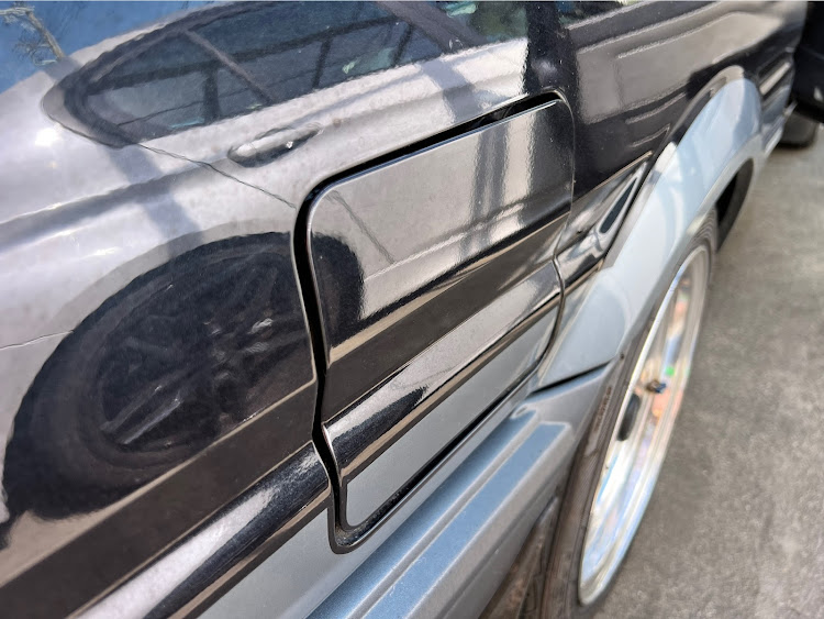 スプリンタートレノのトレノGTV・ハチロクトレノ・AE86・カーボンパーツ・カーボン風に関するカスタム事例の投稿画像2枚目