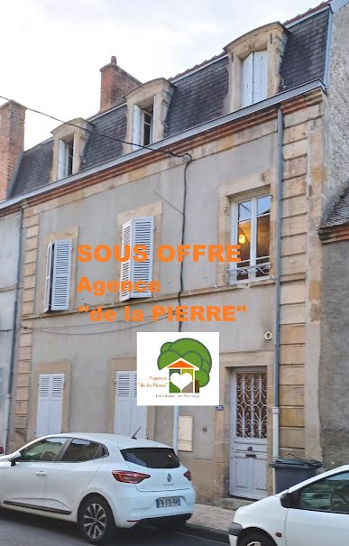 Vente maison  119 m² à Bourbon-l'Archambault (03160), 96 300 €