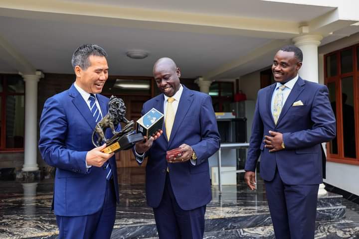 Chinese Ambassador to Kenya Zhou Pingjian (left) with Deputy President Rigathi Gachagua and UDA party secretary general Cleophas Malalaon August 17, 2023.