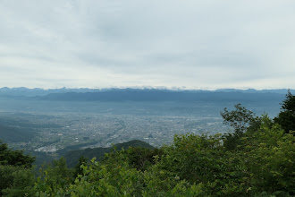 南アルプス方面の景色（下は飯田市）