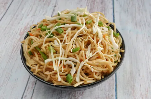 Veg Hakka Noodles