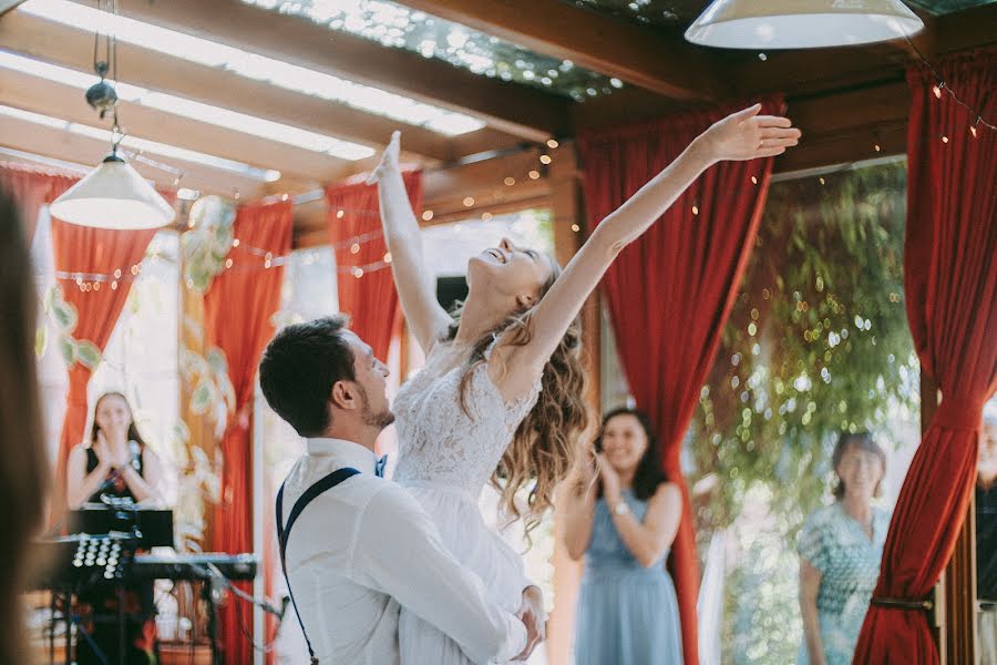 Photographe de mariage Naše Doteky (nasedoteky). Photo du 27 juin 2022