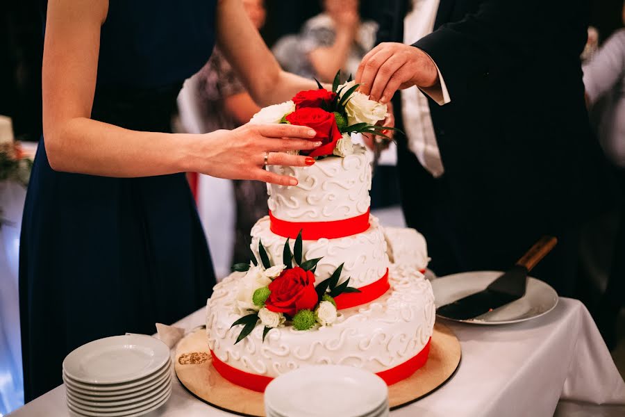 Photographe de mariage Yuliya Loginova (shinigami). Photo du 9 janvier 2018