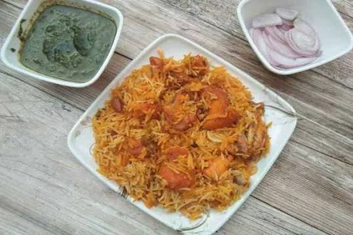 Chicken Biryani With Gravy