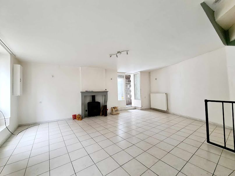 Vente maison 4 pièces 101 m² à Chaumont (52000), 110 000 €