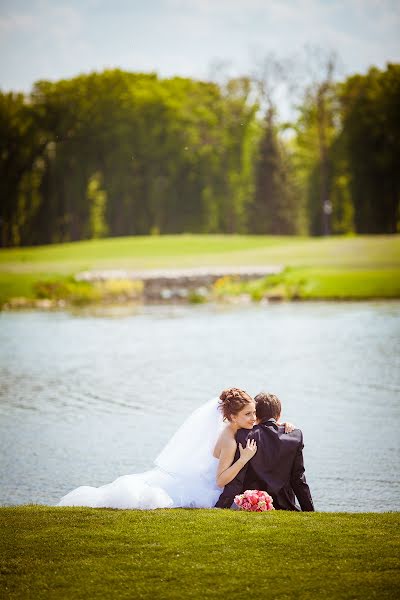 結婚式の写真家Elizaveta Tomashevskaya (fotolizakiev)。2014 5月12日の写真