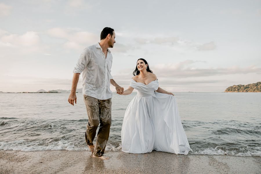 Fotografo di matrimoni Alcides Gu (alcidesag). Foto del 9 settembre 2022