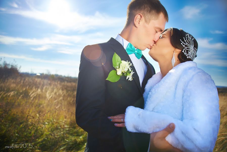 結婚式の写真家Pavel Sbitnev (pavelsb)。2015 10月24日の写真