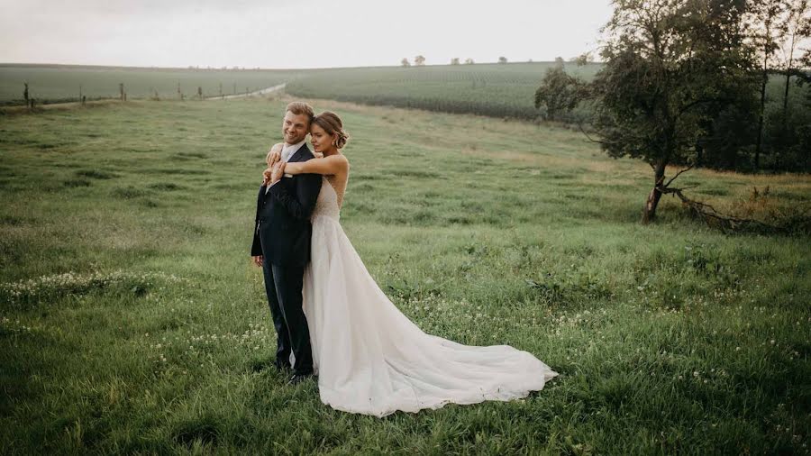 Svatební fotograf Linda Und Tobi (lindaundtobi). Fotografie z 13.července 2022