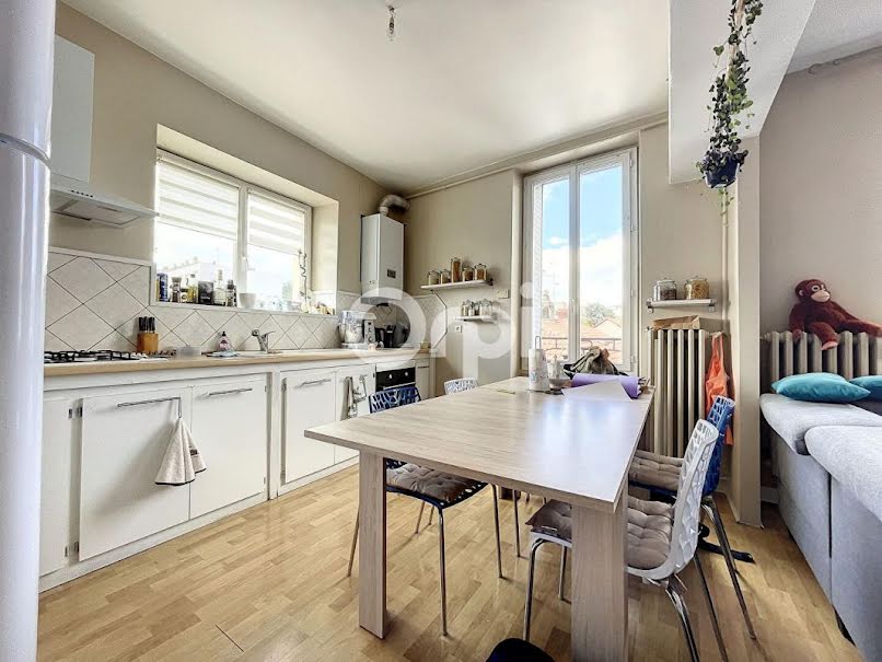 Vente appartement 3 pièces 74 m² à Chamalieres (63400), 162 000 €