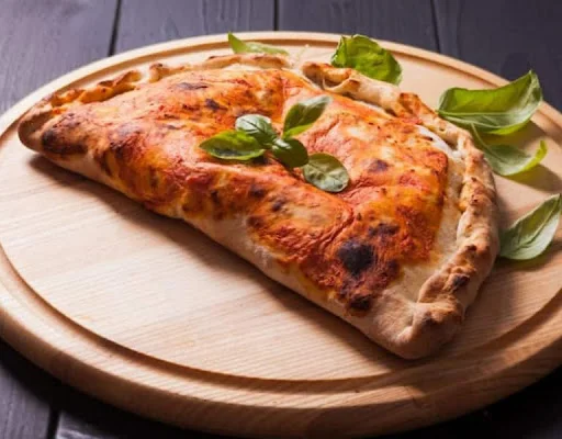 Paneer Mushroom Calzone Pocket