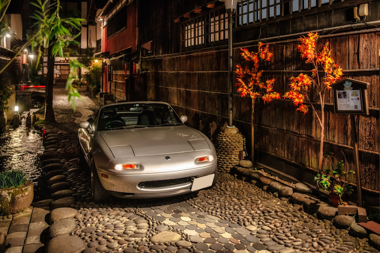 ロードスターの一眼レフ初心者・フォトブック・ベストショット2020・ポルシェ・カレンダーに関するカスタム事例の投稿画像5枚目