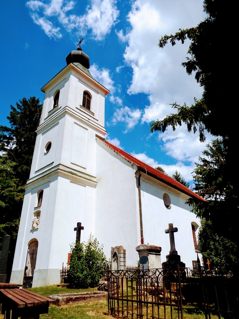 Lendavske Gorice (Lendvahegy) - cerkev sv. Trojice (Szentháromság-templom)
