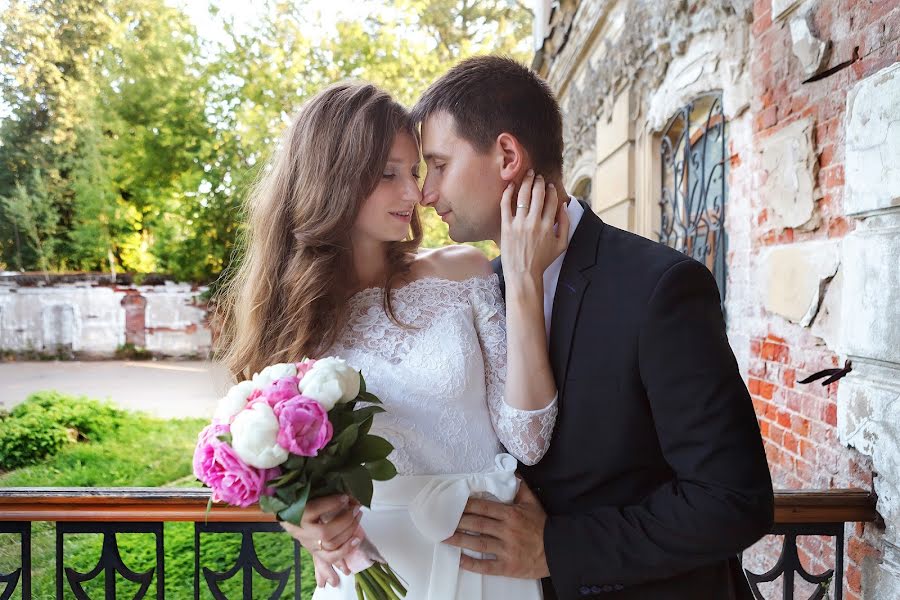 Wedding photographer Galina Ryabova (azalia). Photo of 28 June 2017