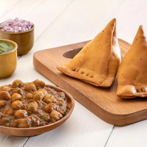 Punjabi Aloo Samosa (2Pc) With Chole