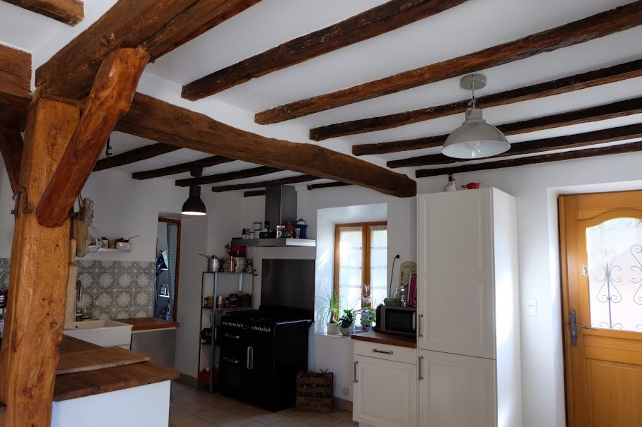 Vente maison 4 pièces 91.7 m² à Houdan (78550), 252 000 €