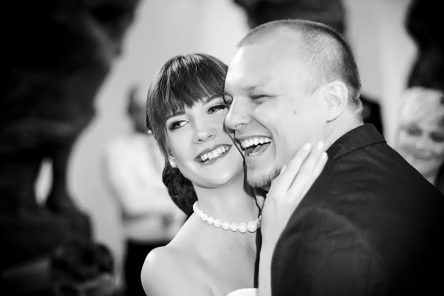 Nhiếp ảnh gia ảnh cưới Daniel Farkaš (farka). Ảnh của 10 tháng 2 2014