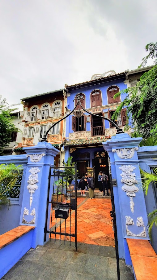 Peranakan Style Buildings in Singapore: some examples of Peranakan homes on Neil Street