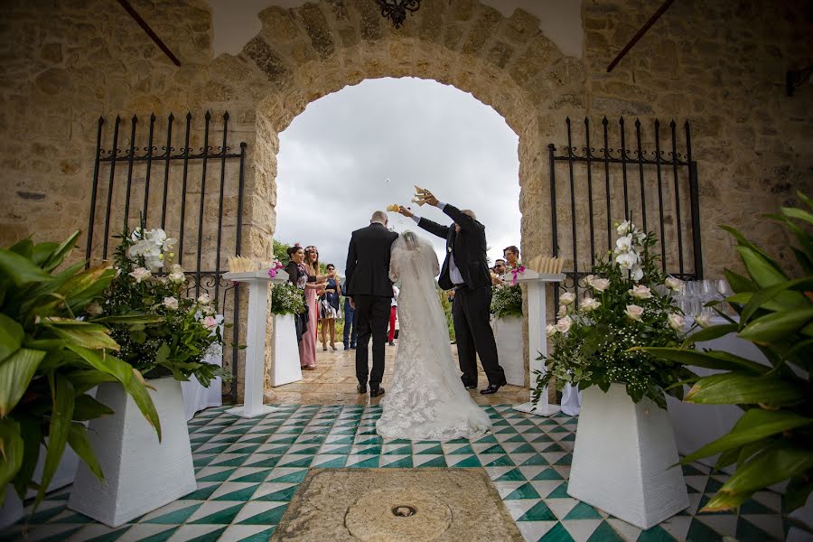 Wedding photographer Sandro Guastavino (guastavino). Photo of 28 August 2020