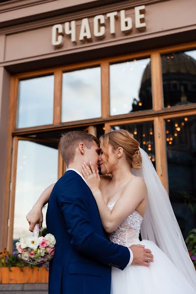 Wedding photographer Yuliya Borisova (juliasweetkadr). Photo of 1 September 2022